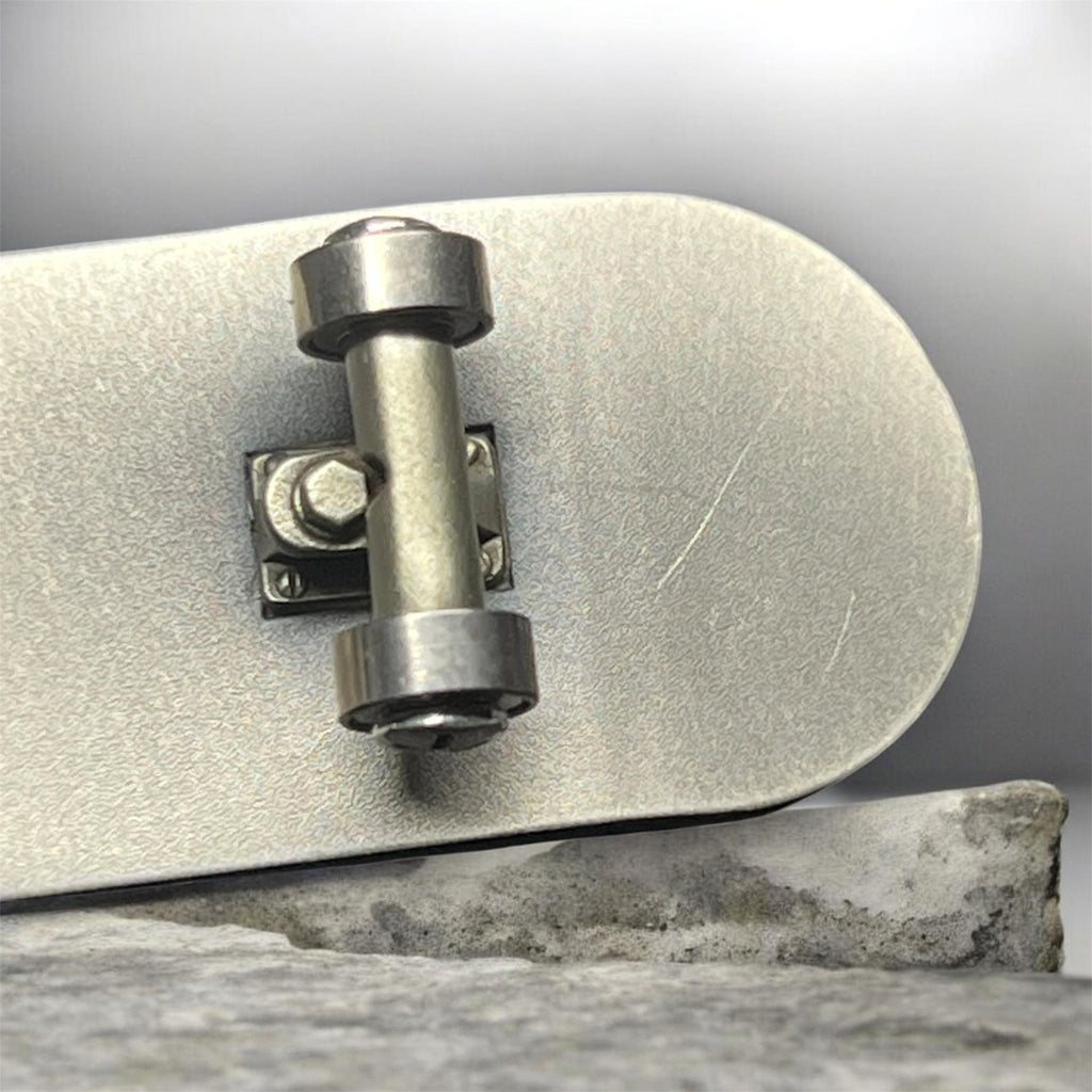 SKATEBOARD 3D 1 Oz Silver Coin 5$ Samoa 2023