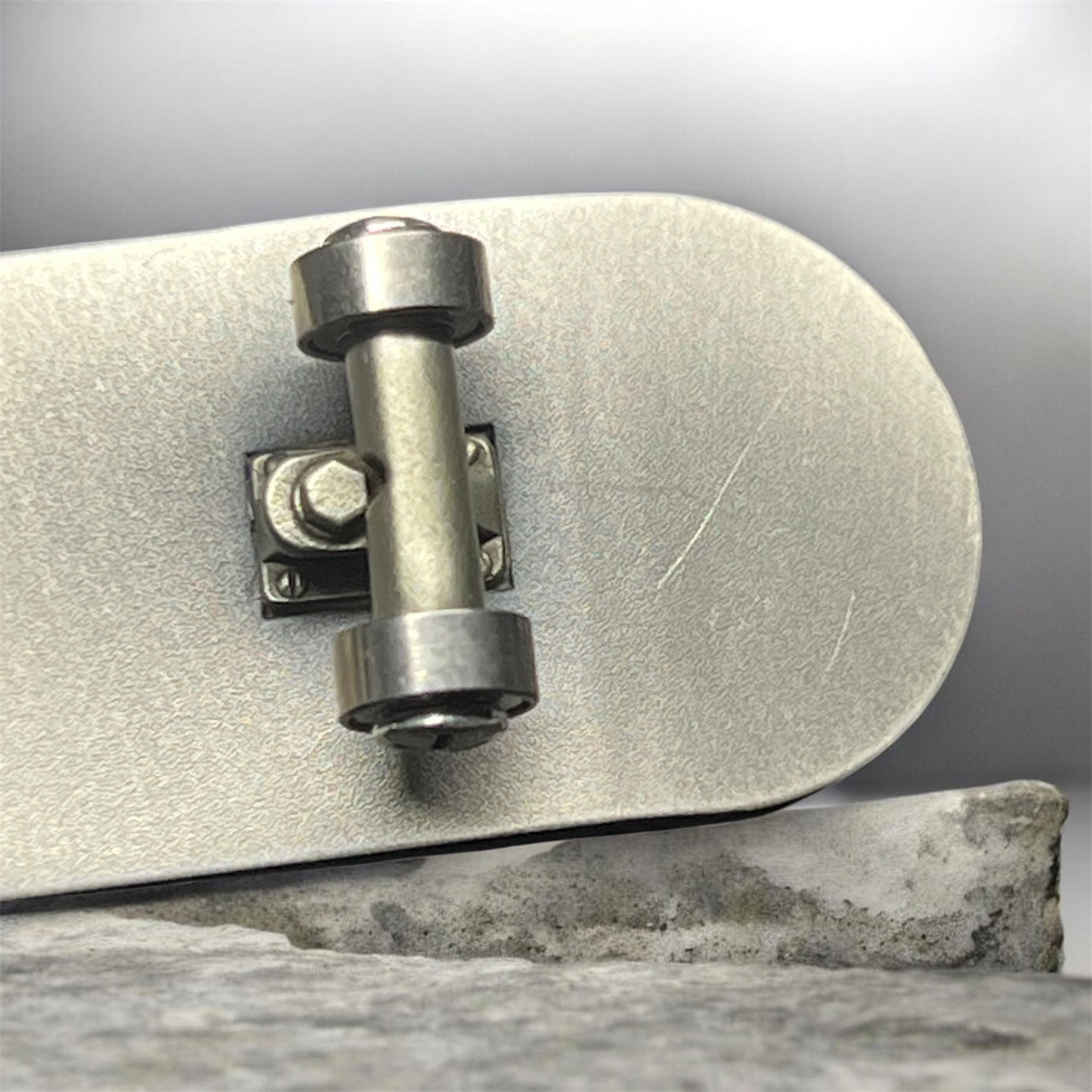 SKATEBOARD 3D 1 Oz Silver Coin 5$ Samoa 2023